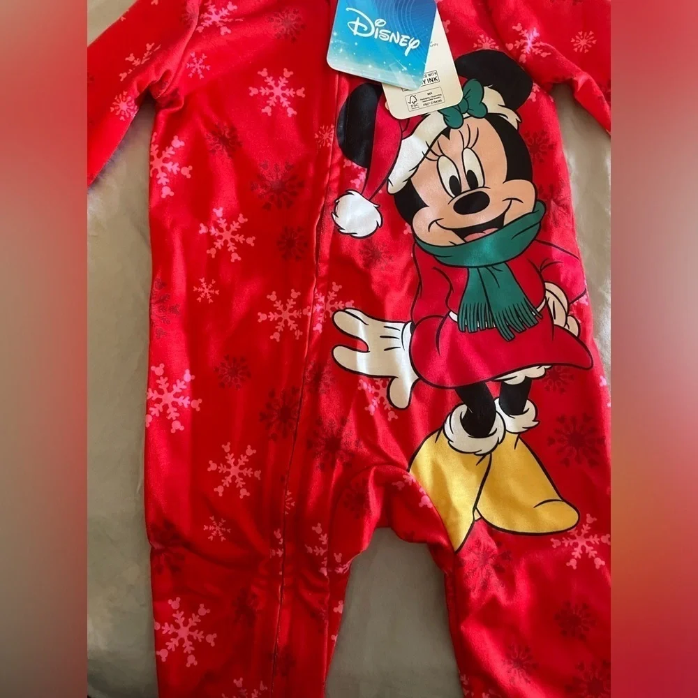 NWT- Christmas holiday  Baby Girl or Boy  DISNEY MINNIE MOUSE ONSIE 6-9 months
